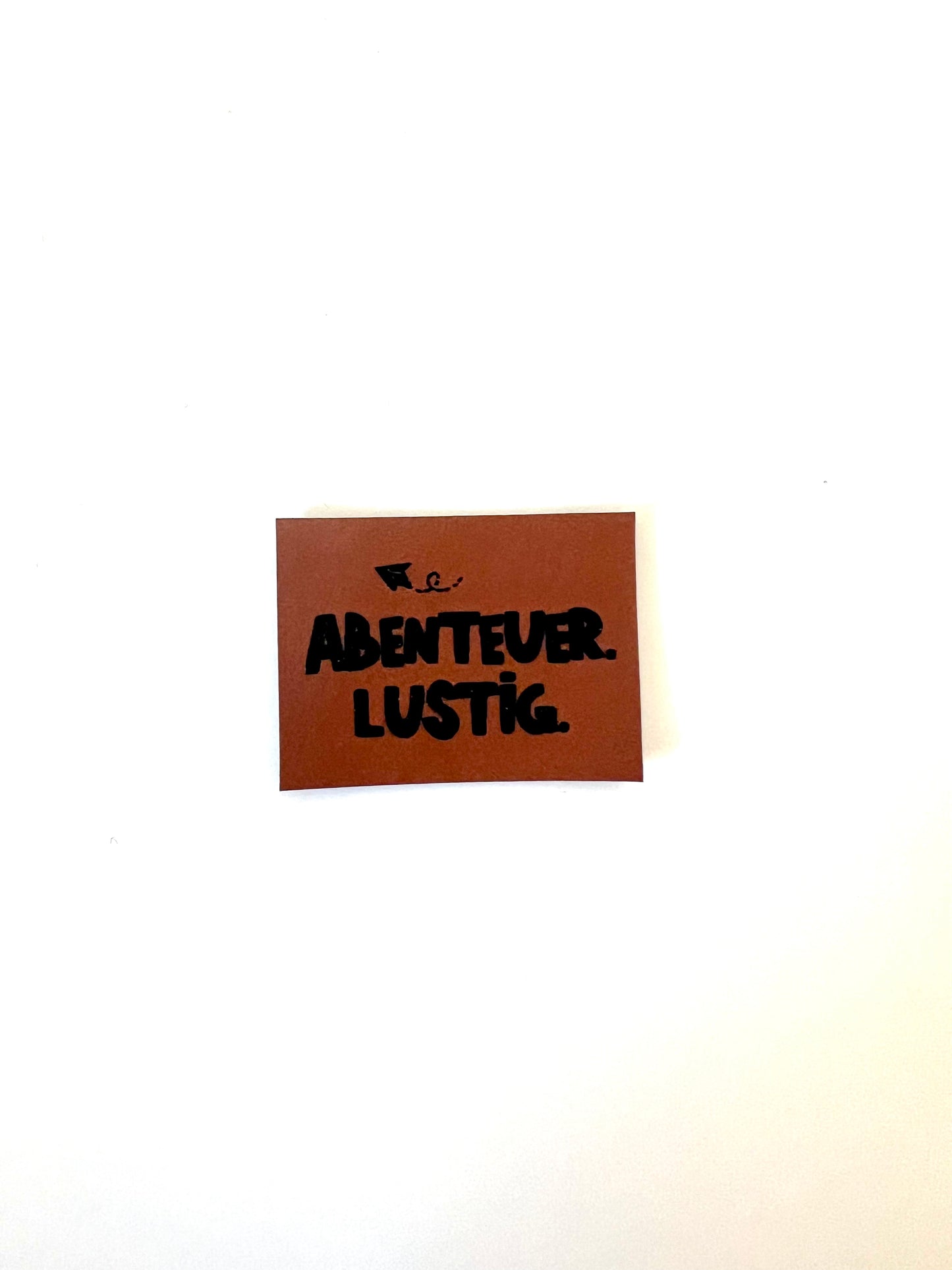 Lederlabel „Abenteuer lustig" 3 x 4 cm