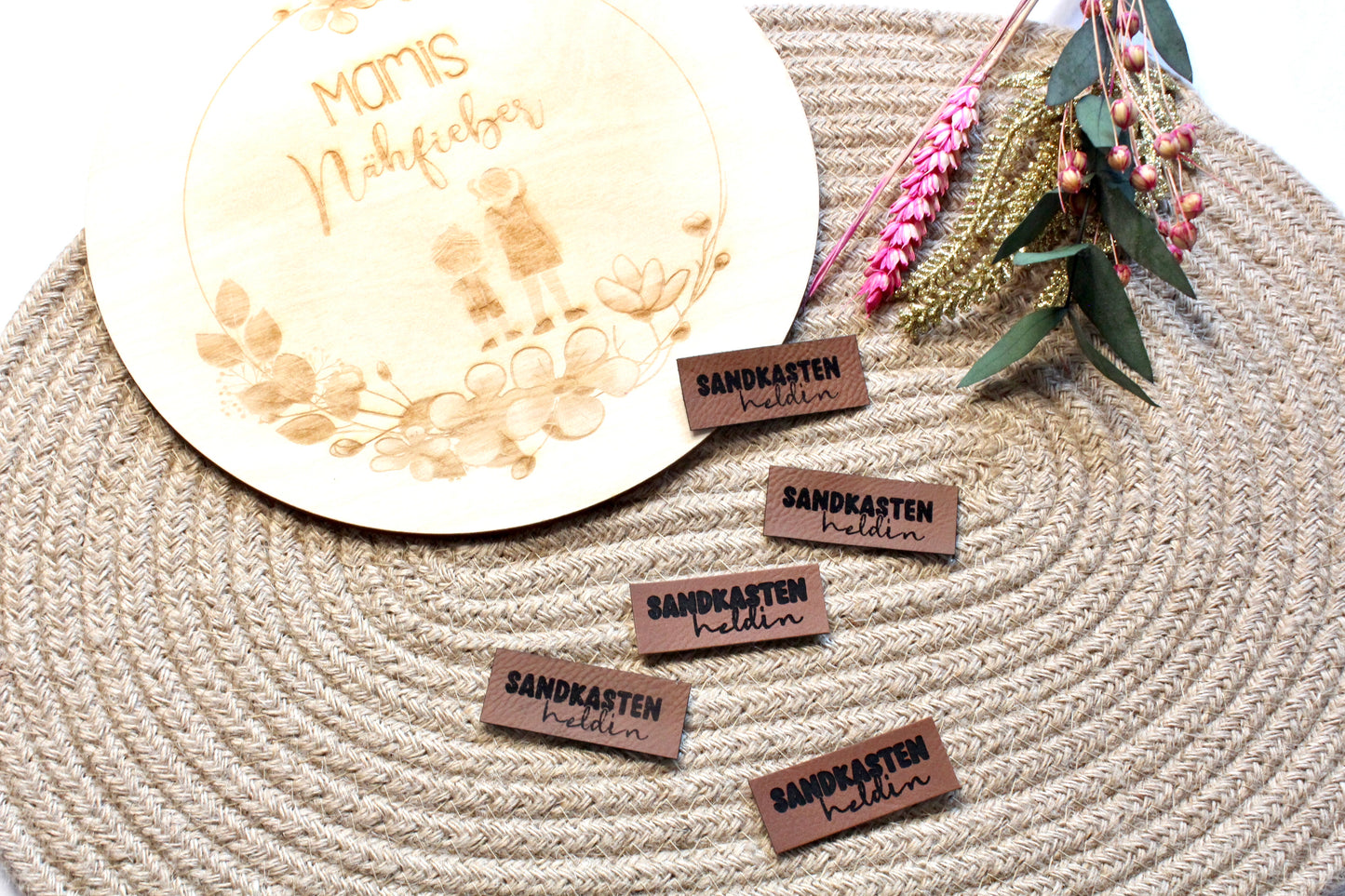 Lederlabel "Sandkasten Heldin“ 2 x 5 cm