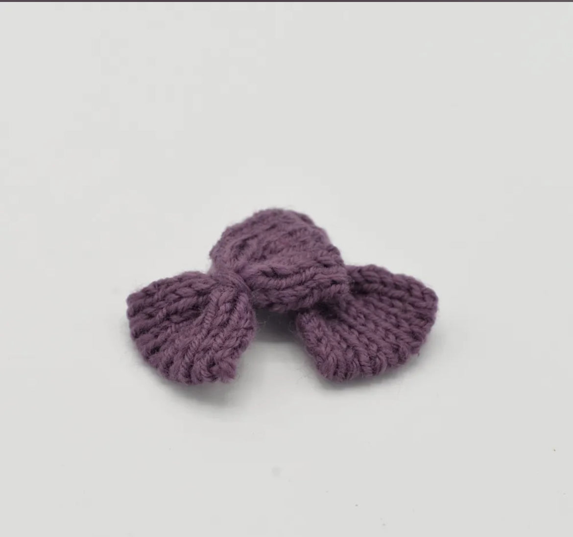 Schleifchen gestrickt mauve 27/1 VORBESTELLUNG